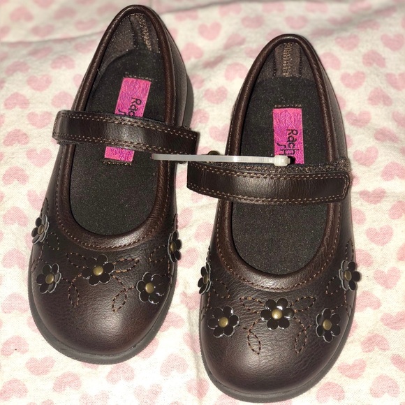 Brown MaryJane’s toddler 9 - Picture 3 of 3